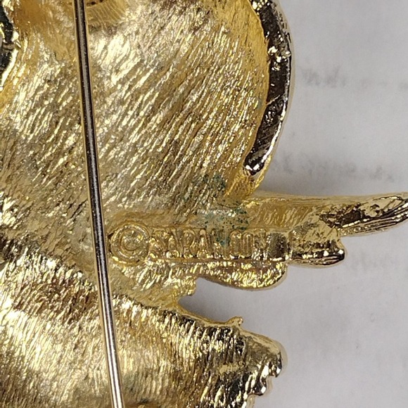 Vintage Sarah Coventry Signed Flying Angel Enamel Pin Brooch Gold Tone W Enamel - Picture 5 of 6